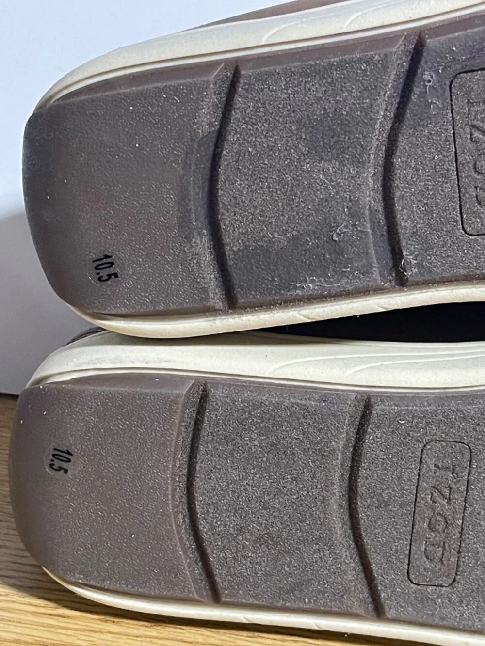 Izod Seapoint Loafers Mens 10.5 M Tan Slip On Shoes Business Casual Everyday